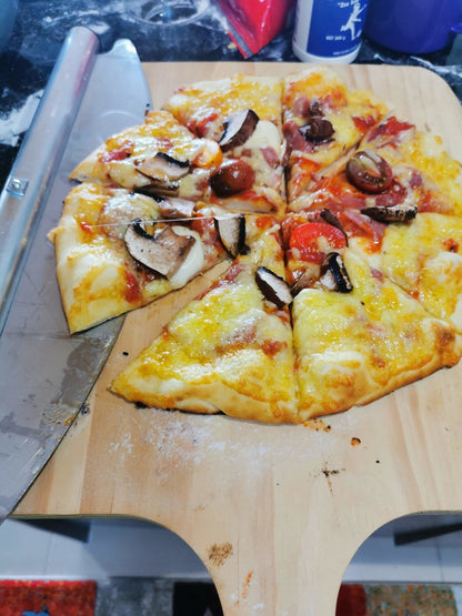 Pizza Board -Pine PAC - Pizza Oven Tools NZ